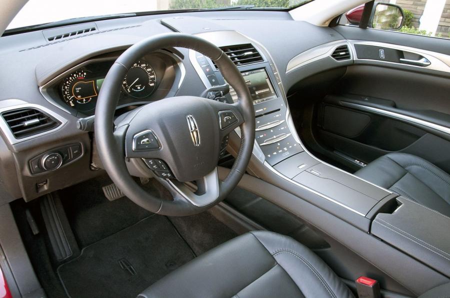  Lincoln MKZ 2013 года  (фото 30 из 65)